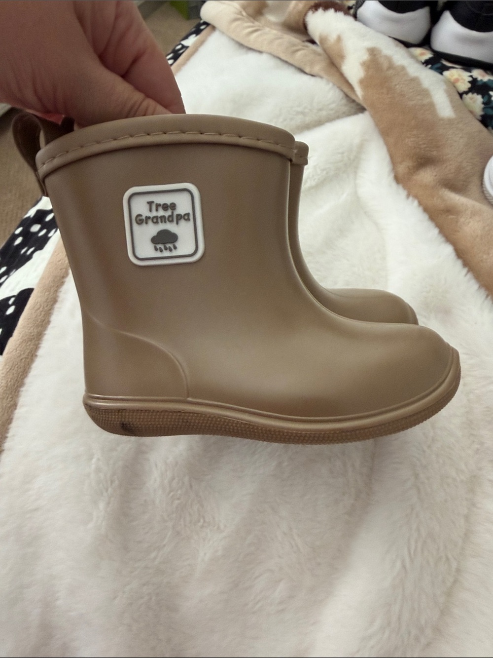 Kids Tan Rain & Snow Boots - Easy Pull-On Waterproof